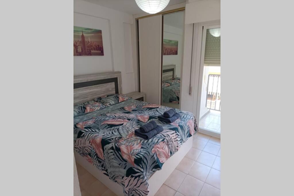2 Bedroom Townhouse In Beautiful Gated Complex Benidorm Exterior foto